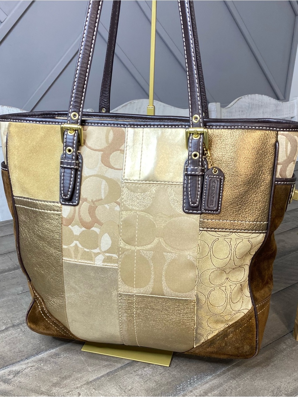 Vintage Coach Hampton Holiday Patchwork Tote Bag Brown Gold Canvas Suede Y2K - Picture 4 of 15